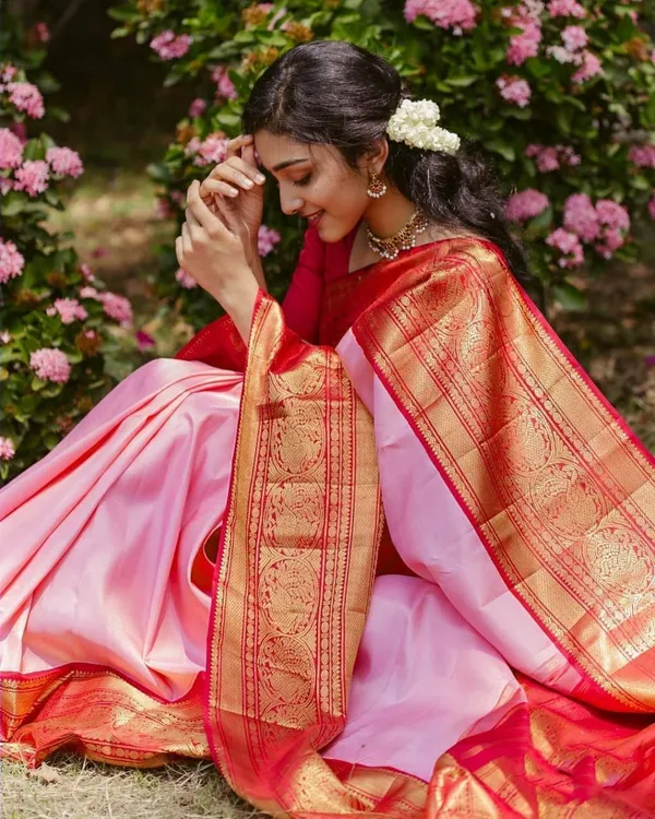 Pink_Embellished_Banarasi_Jacquard_Saree_(Pink)